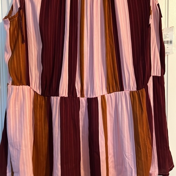 Lane Bryant Cinched Shoulder Striped Top Size 22 - Picture 2 of 9